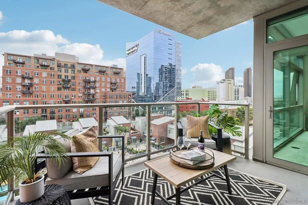 800 The Mark Lane 607, San Diego, California 92101 — photo 5
