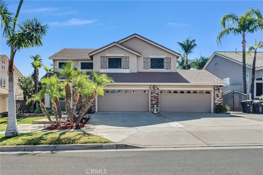 2611 Dakin Dr