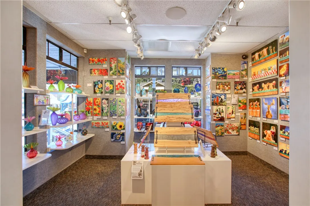 775 Main St