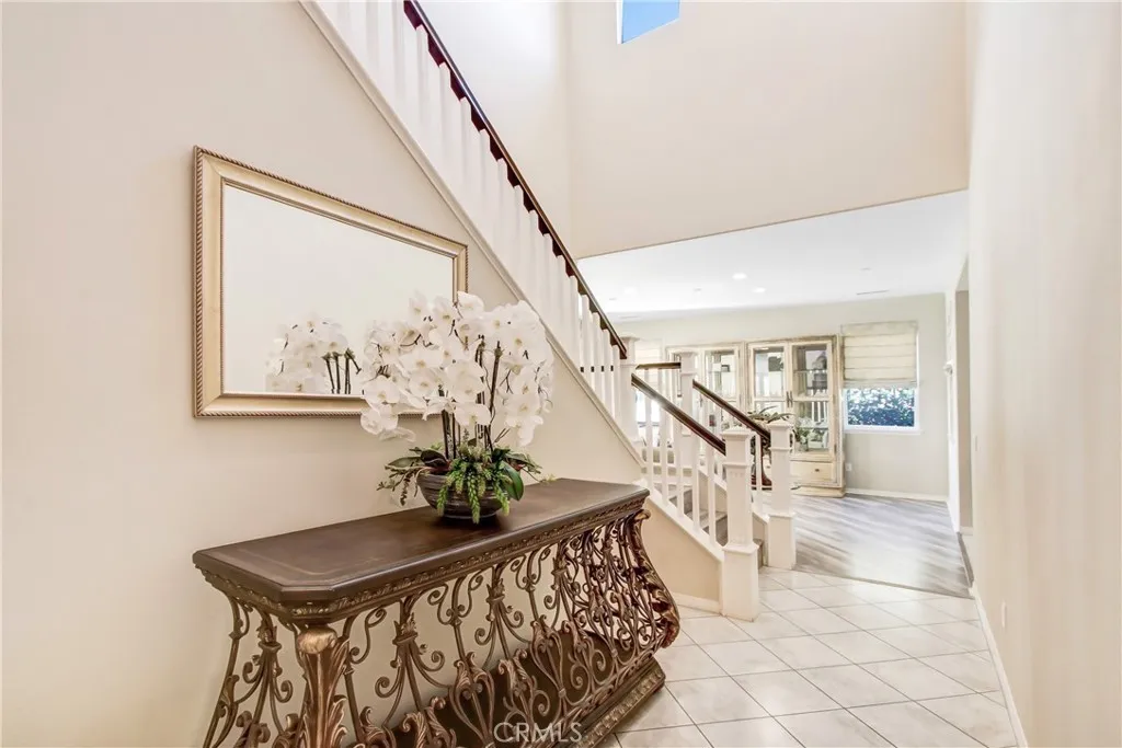 18125 Friendly Lane, Riverside, California 92508 — photo 4