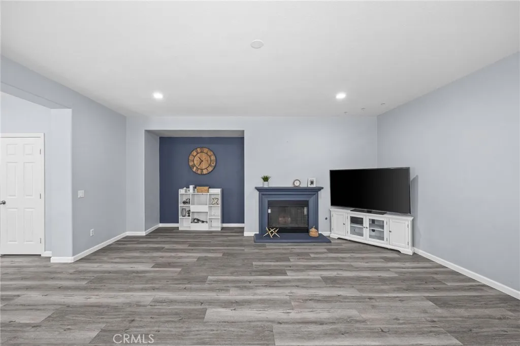11056 Caraway, Corona, California 92883 — photo 4