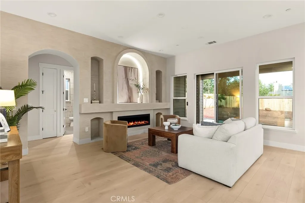 230 Redbud, Paradise, California 95969 — photo 5