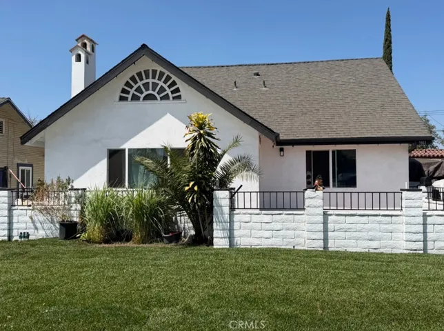 Front yard Front House