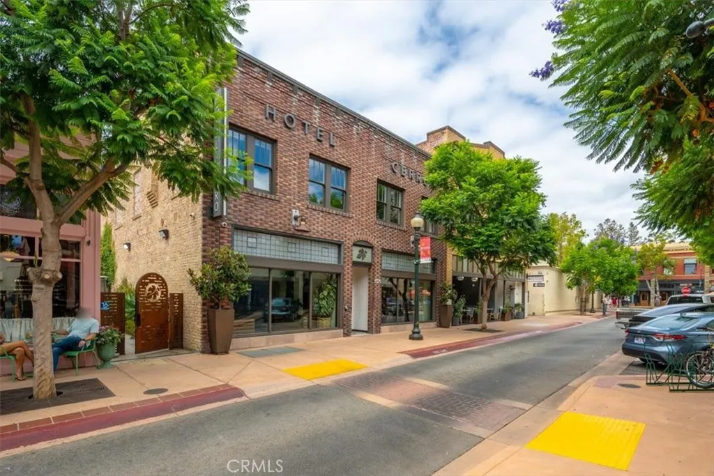 1130 Broad 2, San Luis Obispo, California 93401 — photo 4