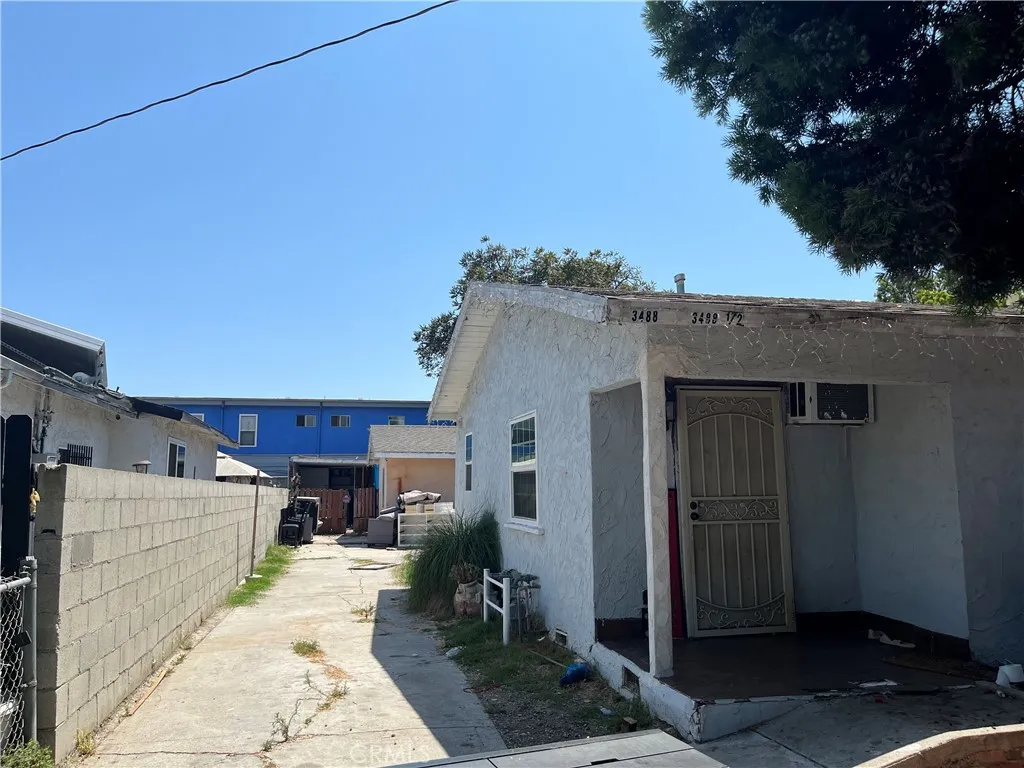 3488 W 67th