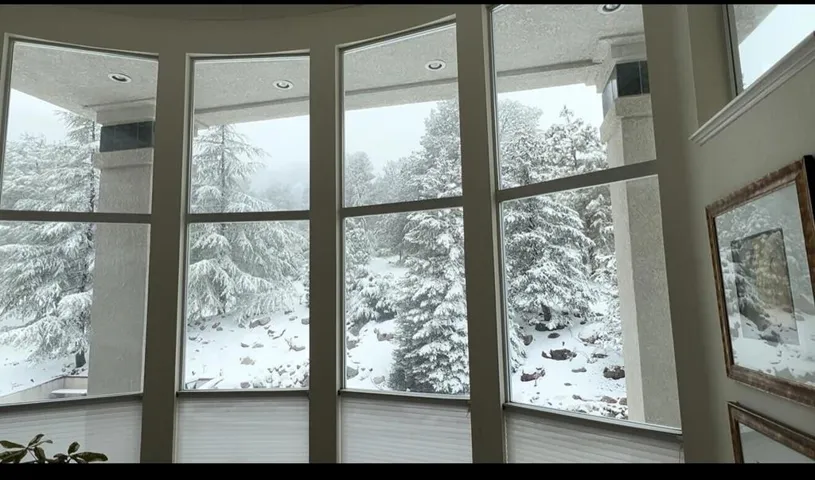Henderson  snow