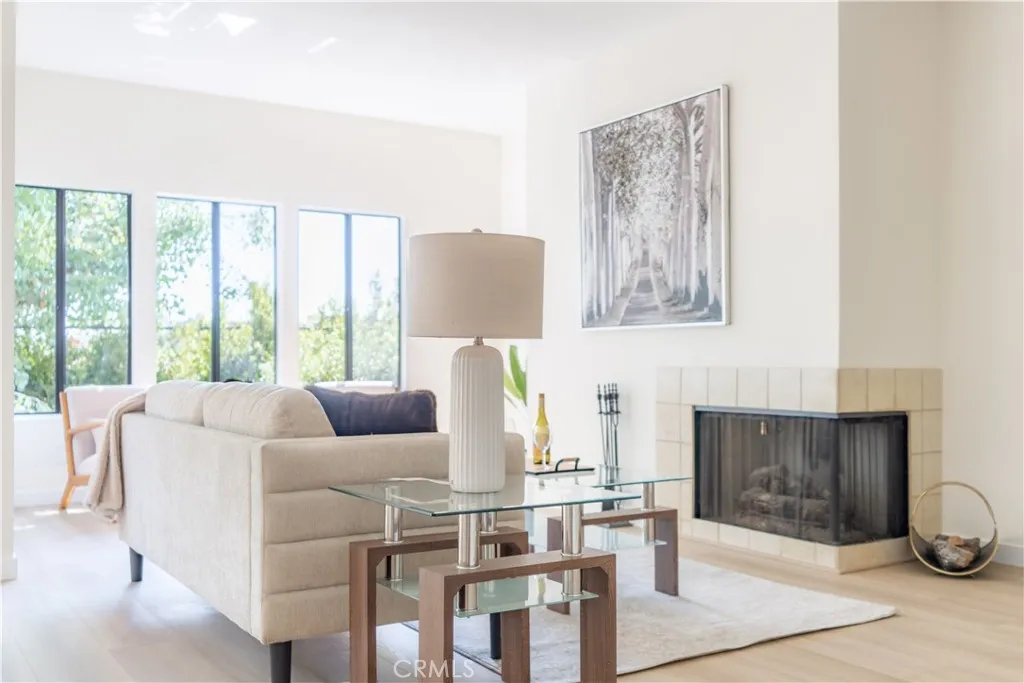 484 S Euclid, Pasadena, California 91101 — photo 5