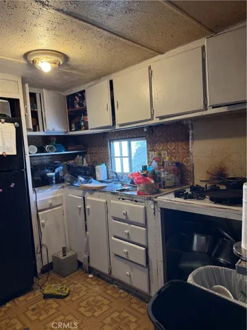 1424 135th, Gardena, California 90249 — photo 4