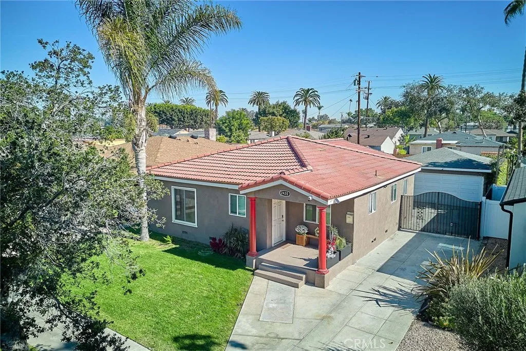 2420 Maine, Long Beach, California 90806 — photo 4