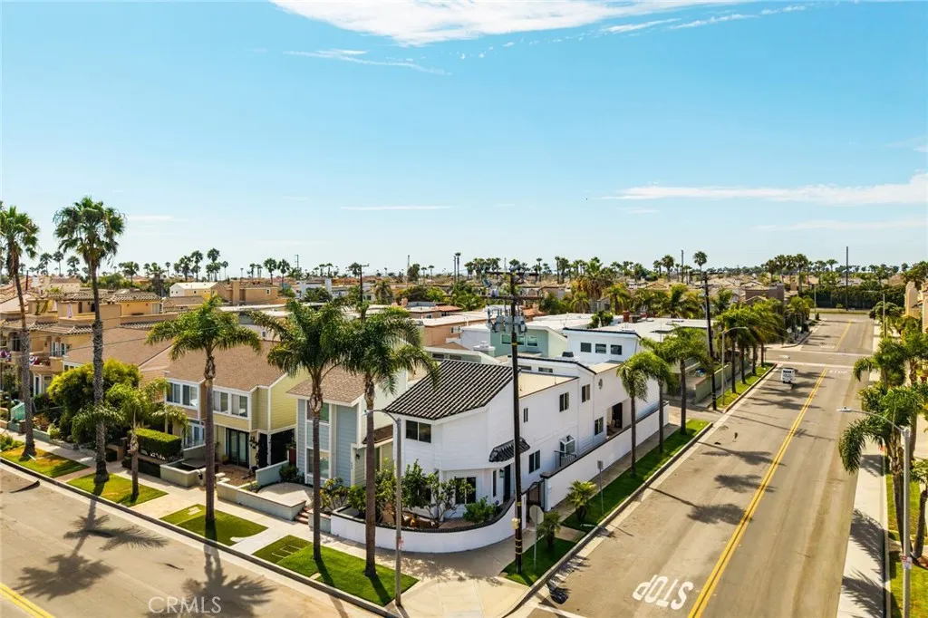 427 21st Street, Huntington Beach, California 92648 — photo 4