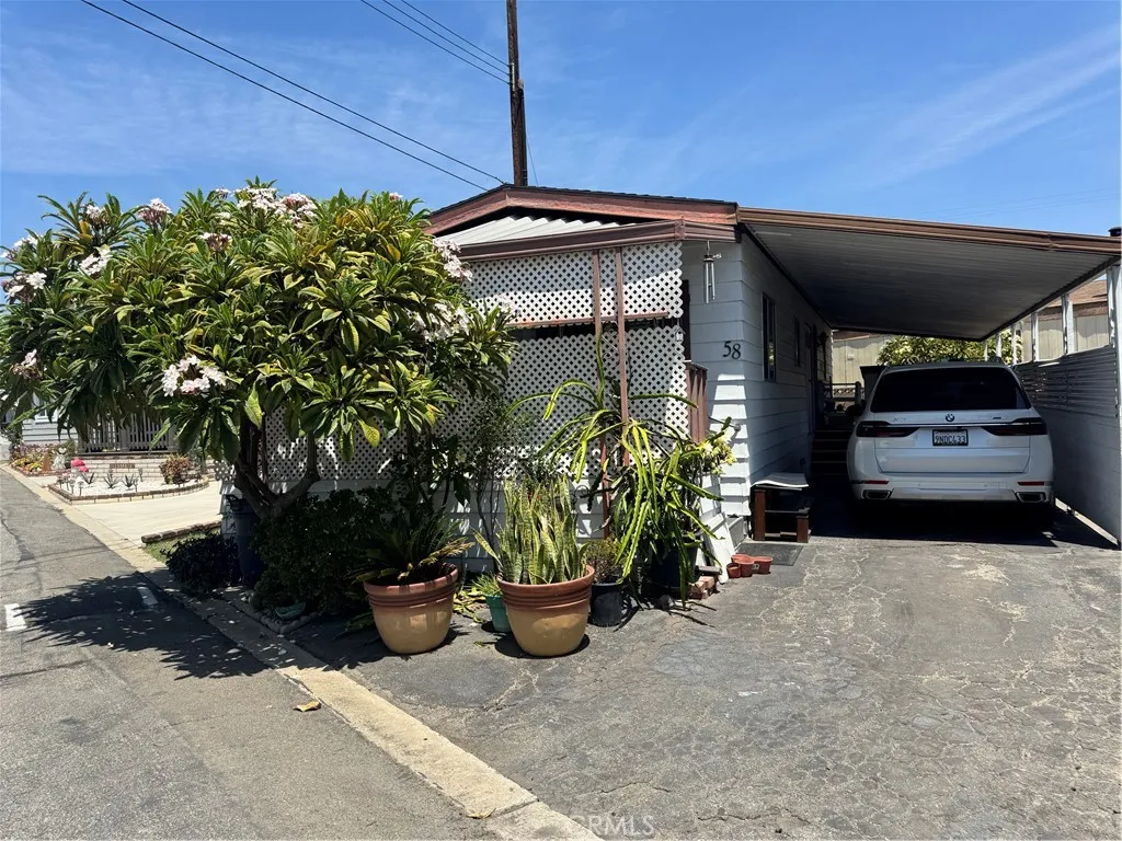12737 Rosecrans Ave #58