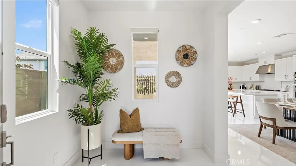 291 Lynx, Irvine, California 92618 — photo 4