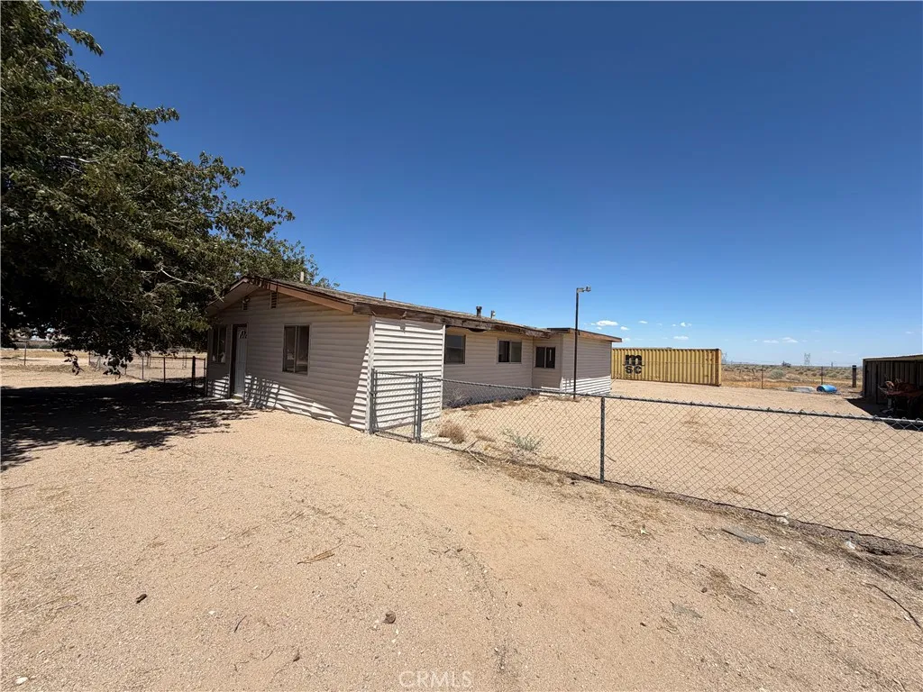11707 Goodwin Dr
