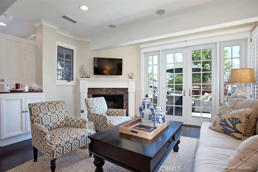 441 Carnation Avenue, Corona Del Mar, California 92625 — photo 5