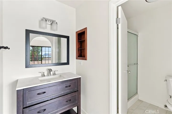 Master Suite Bathroom, Upper Level