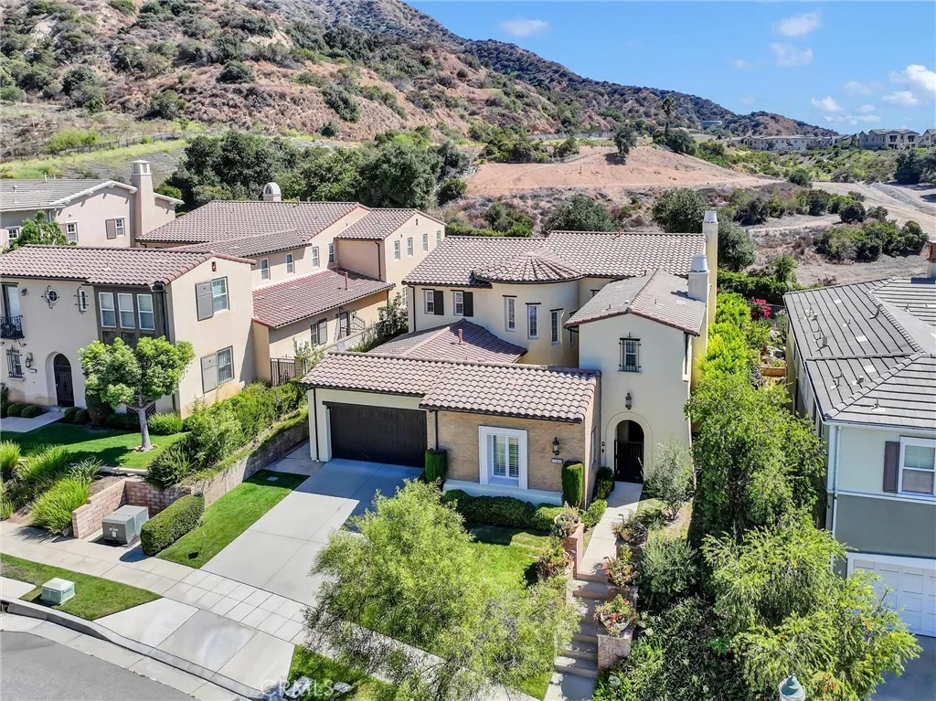 510 E. Viewcrest, Azusa, California 91702 — photo 4