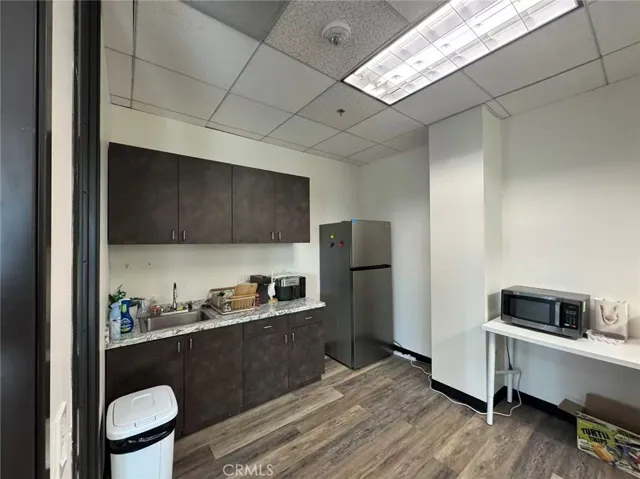 17100 Pioneer, Artesia, California 90701 — photo 5