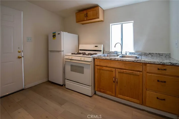 ADU Kitchen was last rented at 1850.00 per month currently vacant ready to rent with cool AC