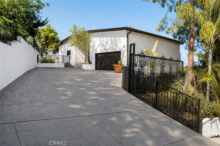 4999 Alatar Drive, Woodland Hills, California 91364 — photo 4