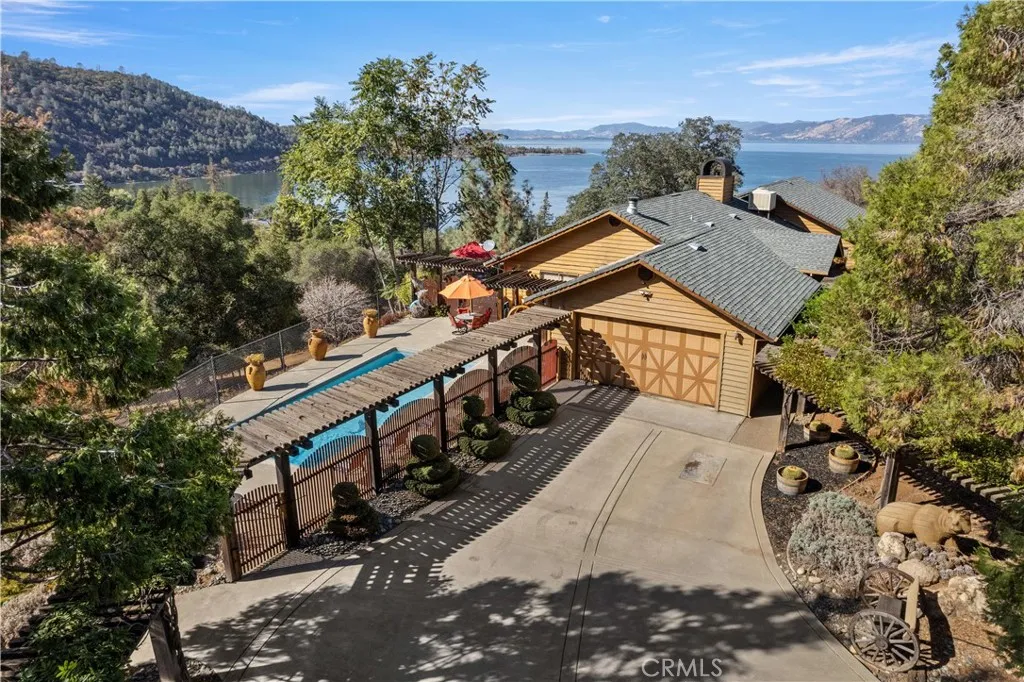 6625 Soda Bay Rd