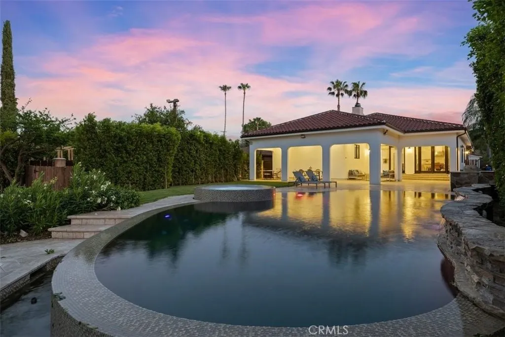 22953 Oxnard Street, Woodland Hills, California 91367 — photo 5