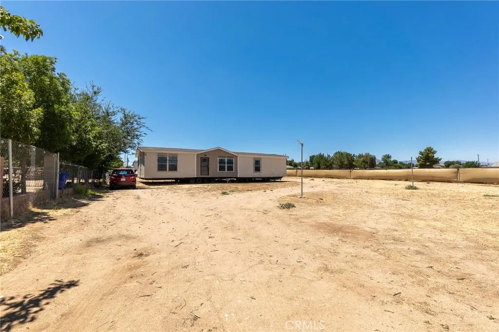 0 Jasmine, Victorville, California 92395 — photo 4