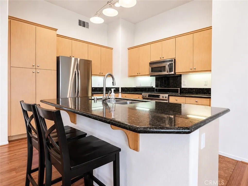 151 Soco, Fullerton, California 92832 — photo 5