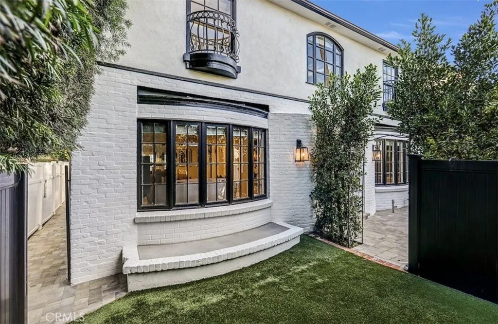 725 N Doheny, Beverly Hills, California 90210 — photo 4