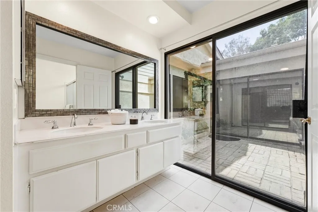 30 Park Vista, Irvine, California 92604 — photo 5