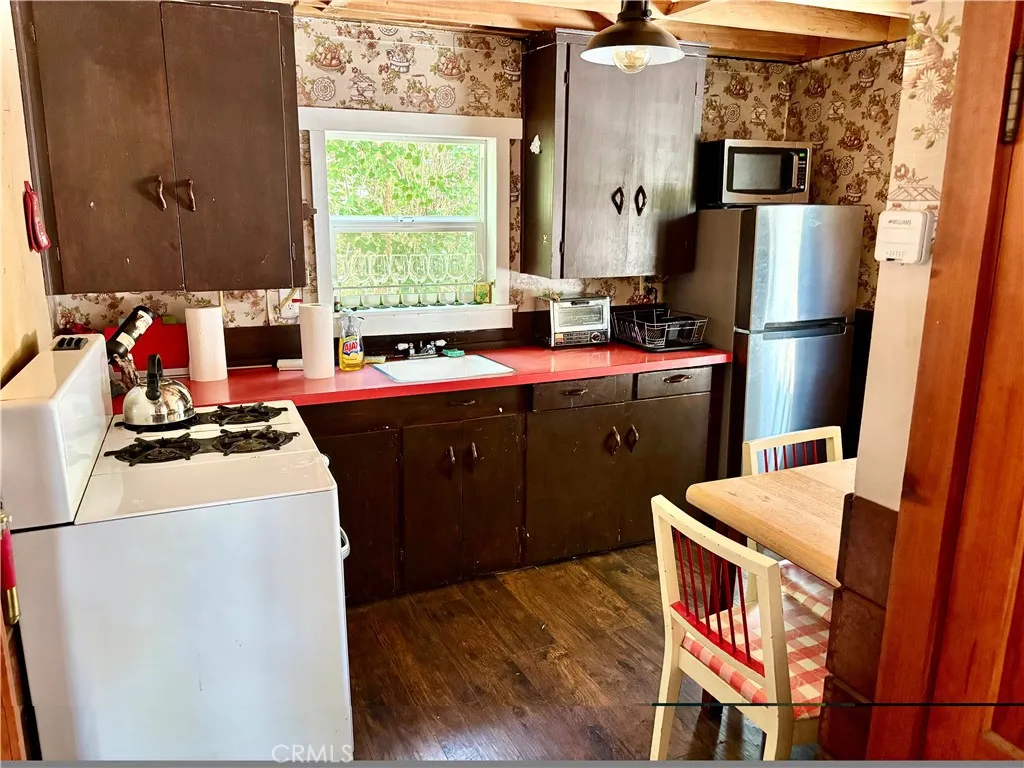 445 Shingle Mill Creek Road, Crestline, California 92325 — photo 4