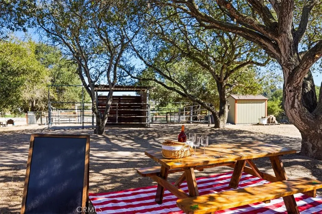 picnic sitting area