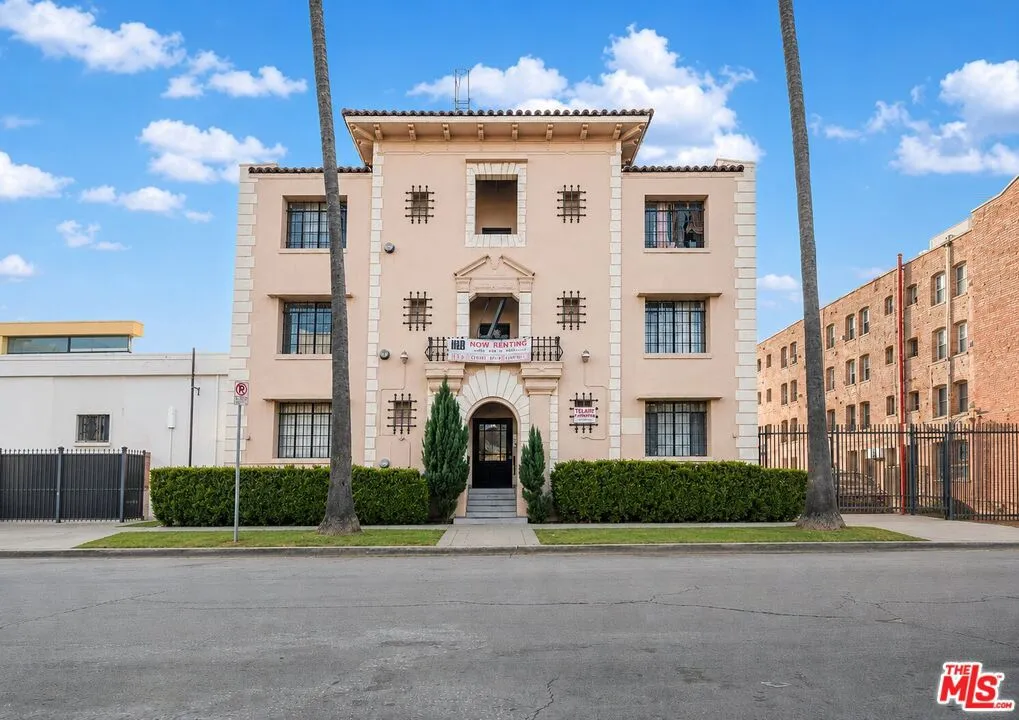 259 S Harvard Blvd