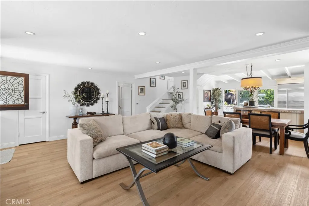540 De Anza Drive, Corona Del Mar, California 92625 — photo 4