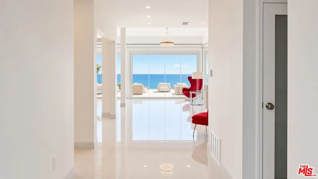 18222 Coastline Drive, Malibu, California 90265 — photo 5