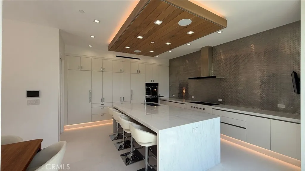 Kitchen area with Mable Counters