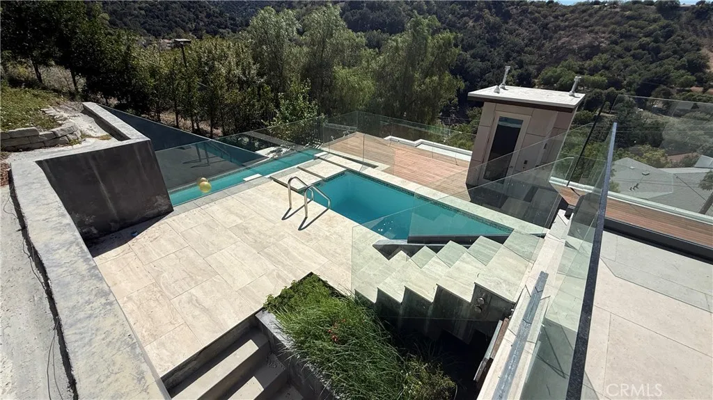Pool 1 & 2, Roof Top