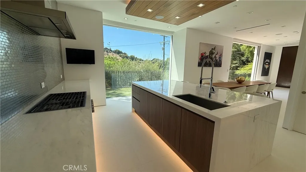 Kitchen area with Mable Counters