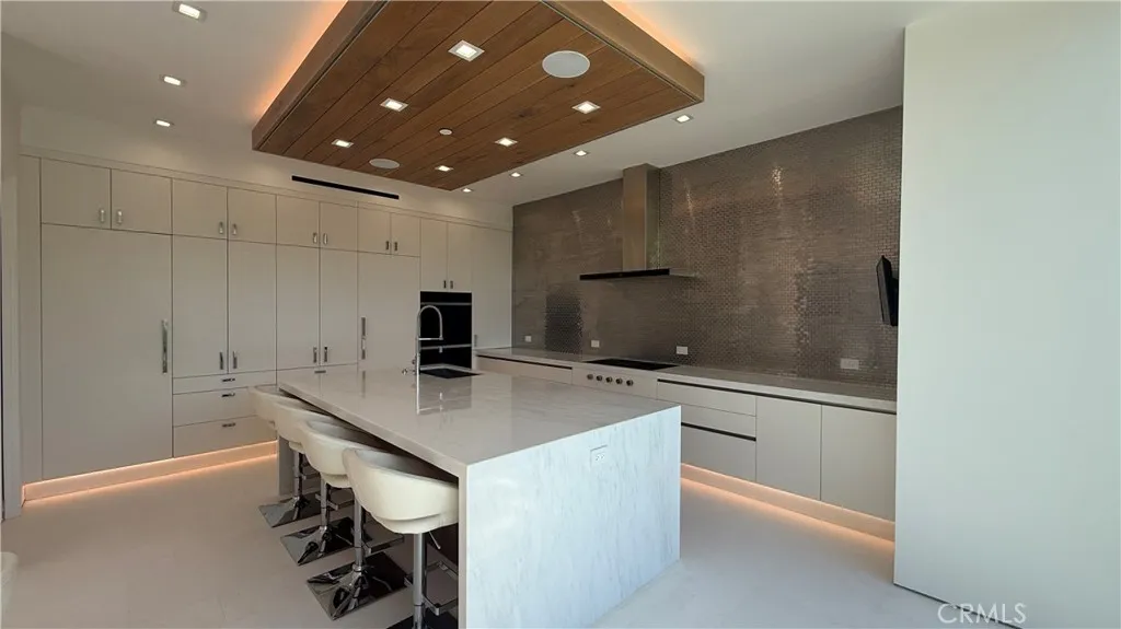 Kitchen area with Mable Counters