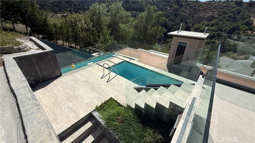 Pool 1 & 2, Roof Top
