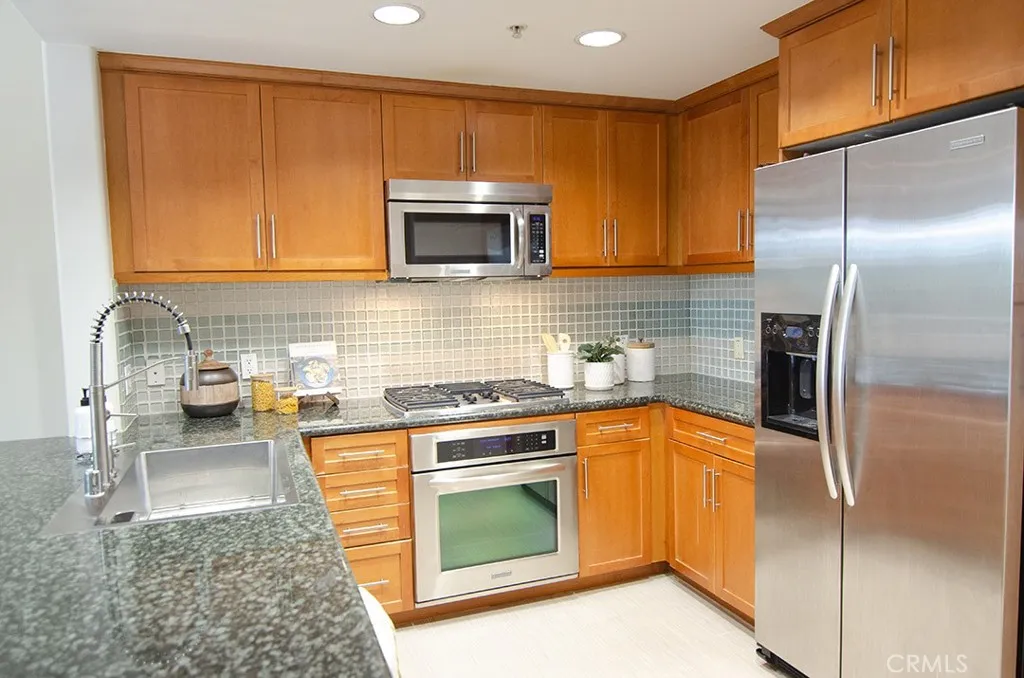 931 E Walnut Street 316, Pasadena, California 91106 — photo 5