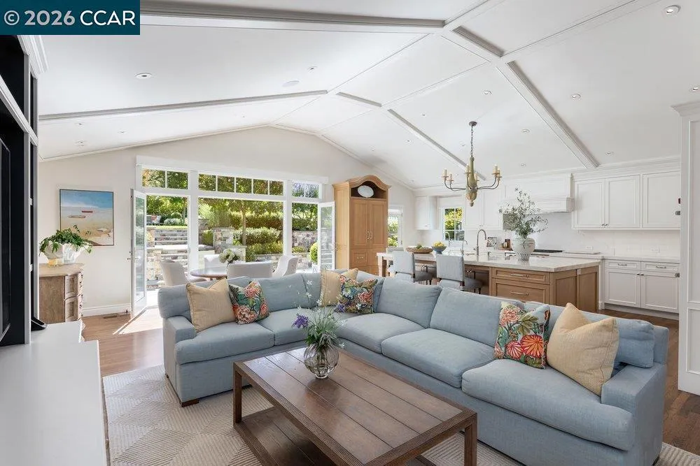 694 Los Palos Dr, Lafayette, California 94549 — photo 5