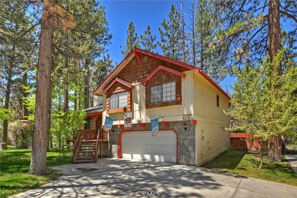 480 Crystal Lake