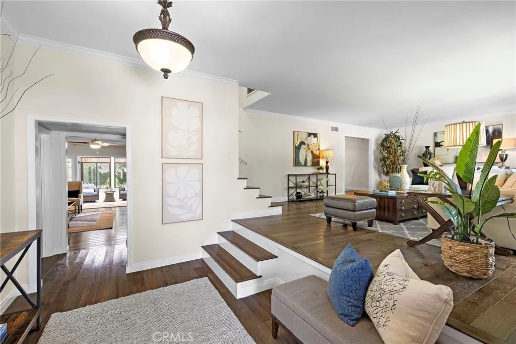 1902 E Avalon, Santa Ana, California 92705 — photo 4
