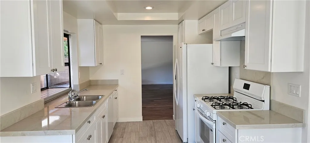TOTAL NEW KITCHEN
