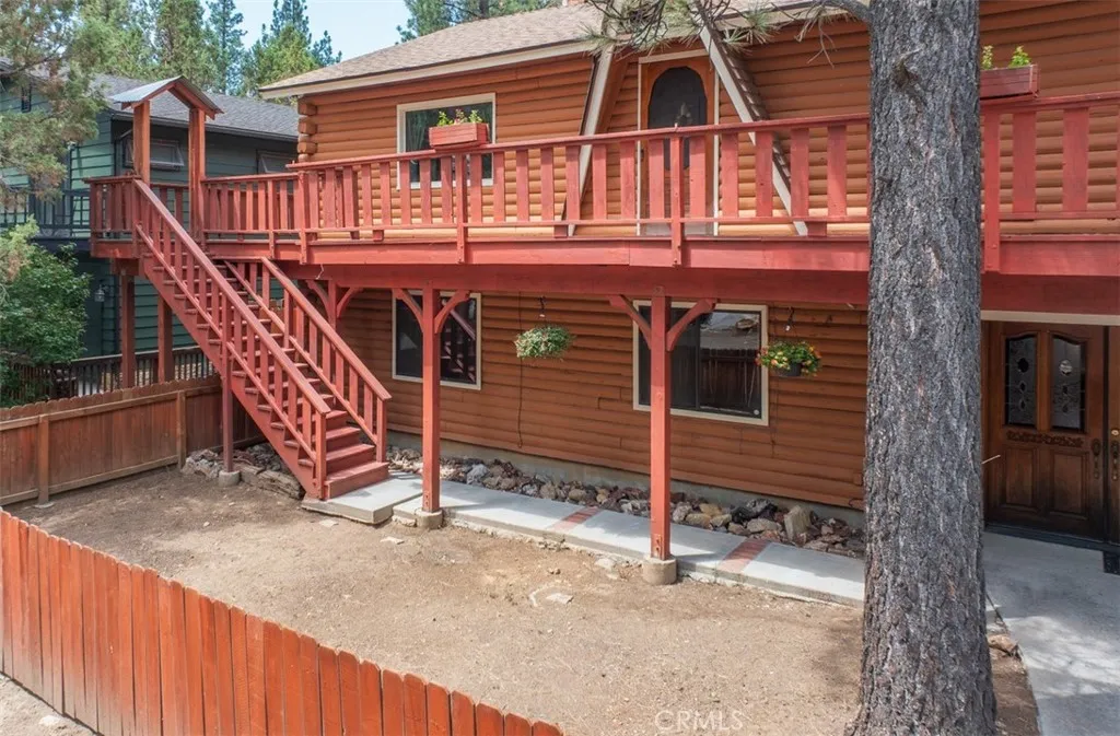 925 E Lane, Big Bear City, California 92314 — photo 4