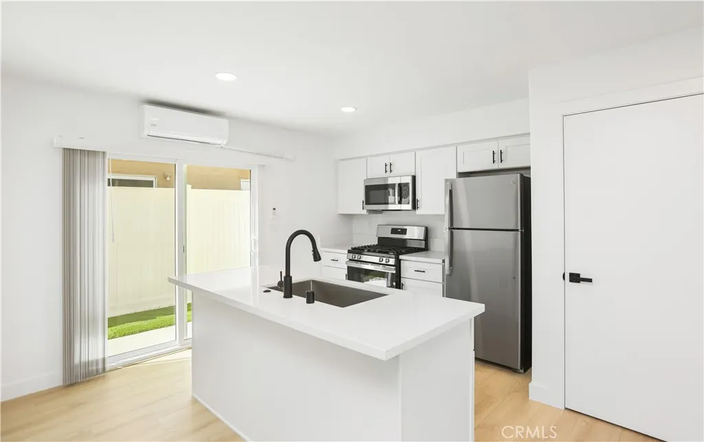 2937 Mendoza, Costa Mesa, California 92626 — photo 5