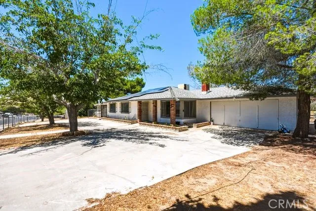 Front view circular driveway