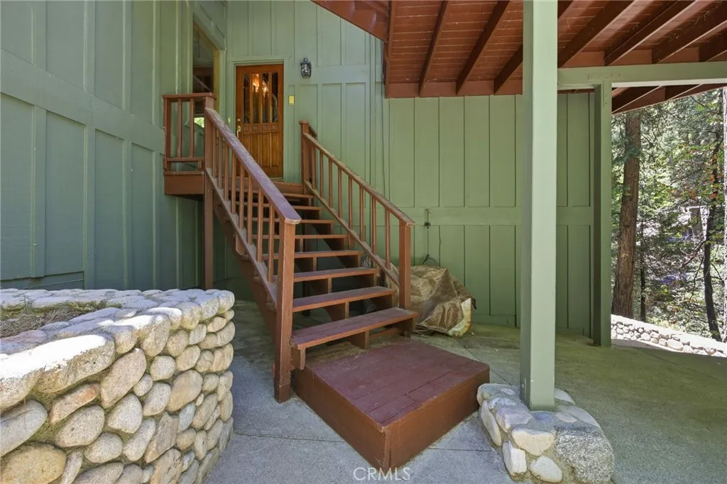 745 Kuffel Canyon, Lake Arrowhead, California 92352 — photo 4