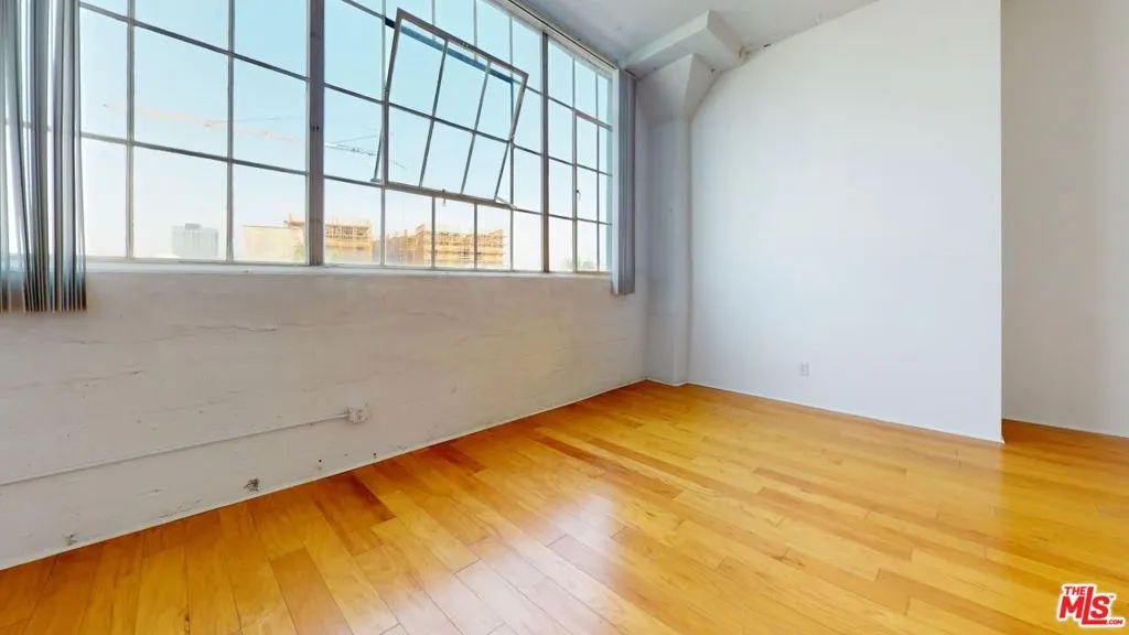 420 S San Pedro Street 421, Los Angeles, California 90013 — photo 5