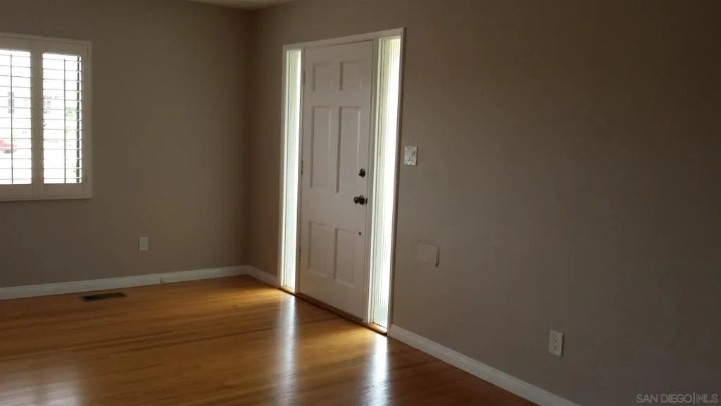 3794 Narragansett Avenue, San Diego, California 92107 — photo 5